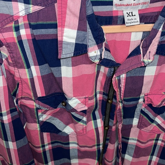 Pink and blue flannel shirt - Picture 3 of 5